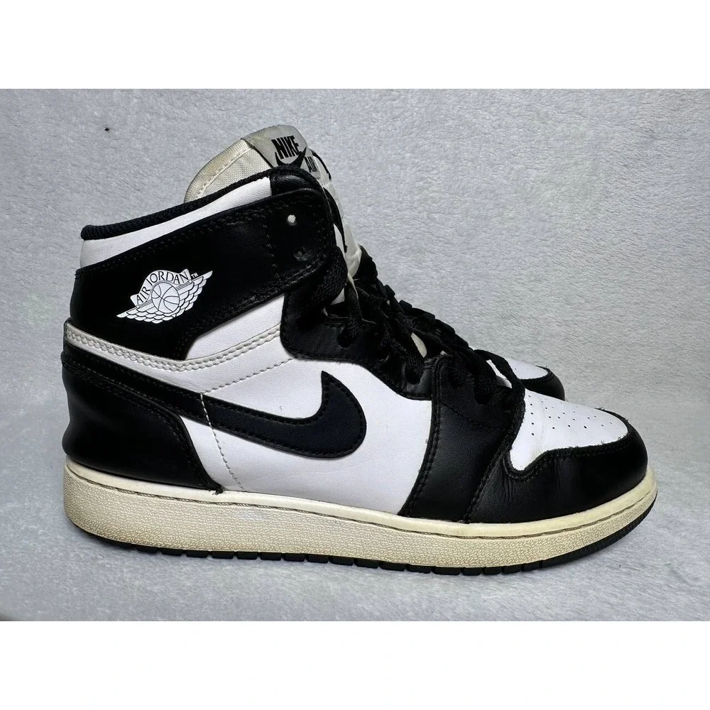 Nike Air Jordan 1 High OG Black White GS 2014 575441-010 Youth Size 7Y